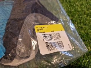 NUEVO. TALLA S. GUANTES CASTELLI SKY TEAM 