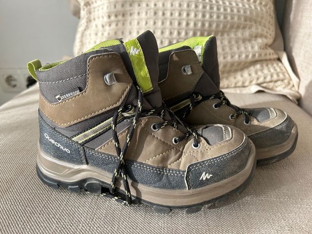 Botas de montaña y trekking niño