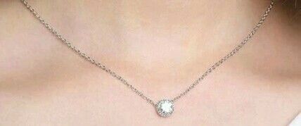 Circonita lujo cadena corta.