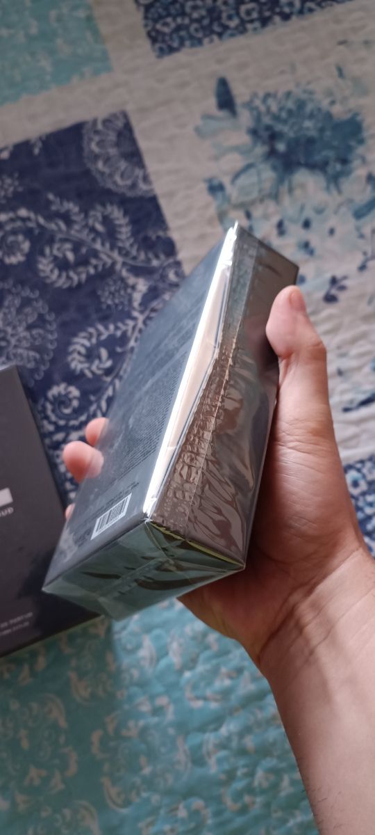 Esclusiva Zara SEALED da uomo Oud