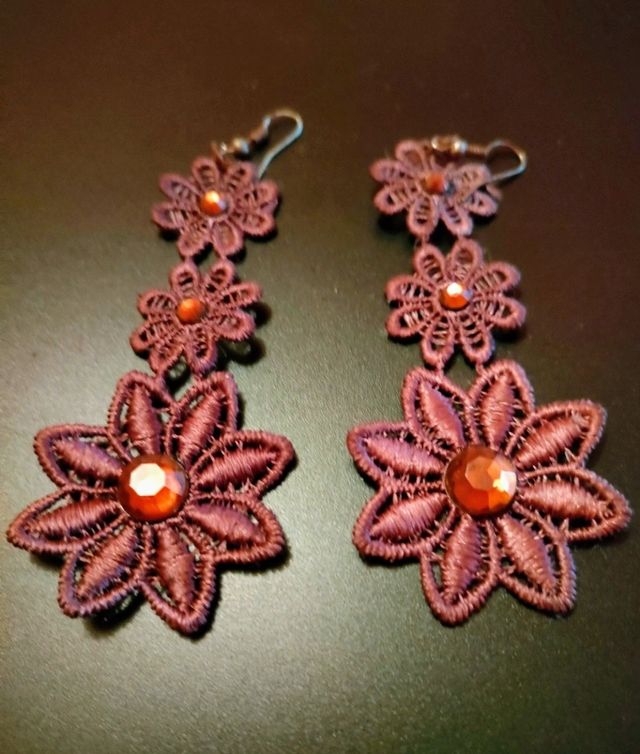 Orecchini di stoffa con gancio