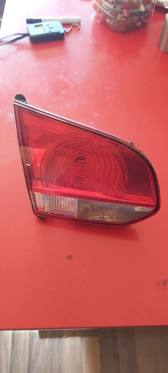 PILOTO IZQUIERDO PORTON VW GOLF VI