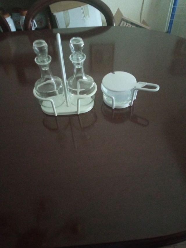 Vinagreras y azucarero