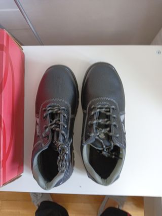 2 pares, Zapatos de Seguridad.