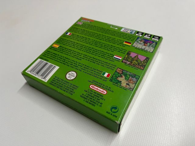 Donkey Kong Country. Game Boy Color
