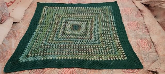 coperta all uncinetto punto granny + regalo