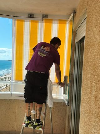 Limpieza de cristales :LIMPIEZAS MAMUT