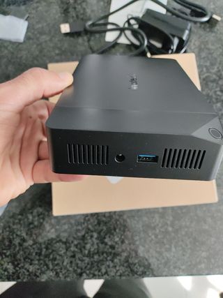 Nueva: Carcasa para disco duro + disco duro 500 Gb