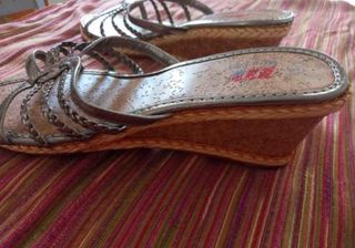 Sandalias cuña talla 40