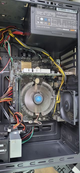 Ordenador i3 de 6° Generación A