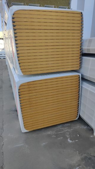 PANEL SANDWICH TARAGONA