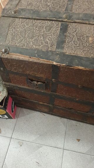 Baúl Antiguo de Comandancia