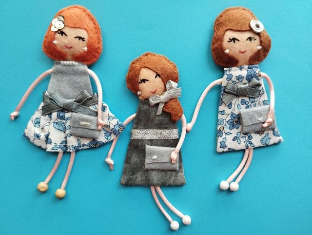 Broche fieltro muñequita