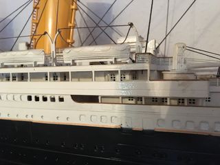 MAQUETA TITANIC , PRECIOSO BARCO