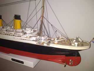 MAQUETA TITANIC , PRECIOSO BARCO