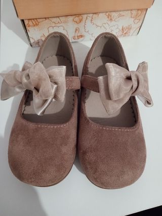 Zapato de vestir rosa n°26