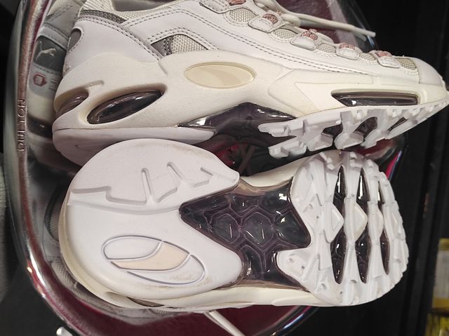 Puma Cell Endura White and pink