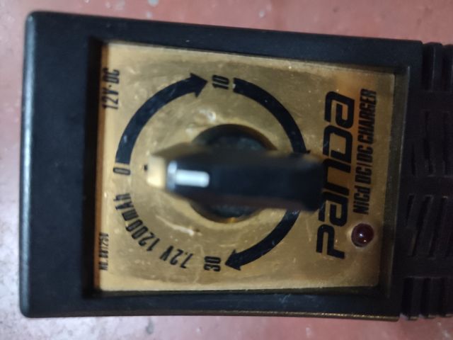 Cargador baterías aparatos radiocontrol