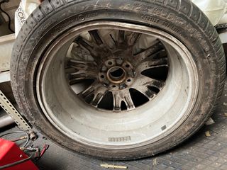 llanta renault megane 5 tornillos