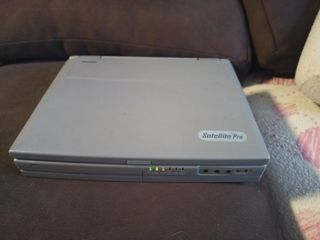 Toshiba satellite pro 460CDT