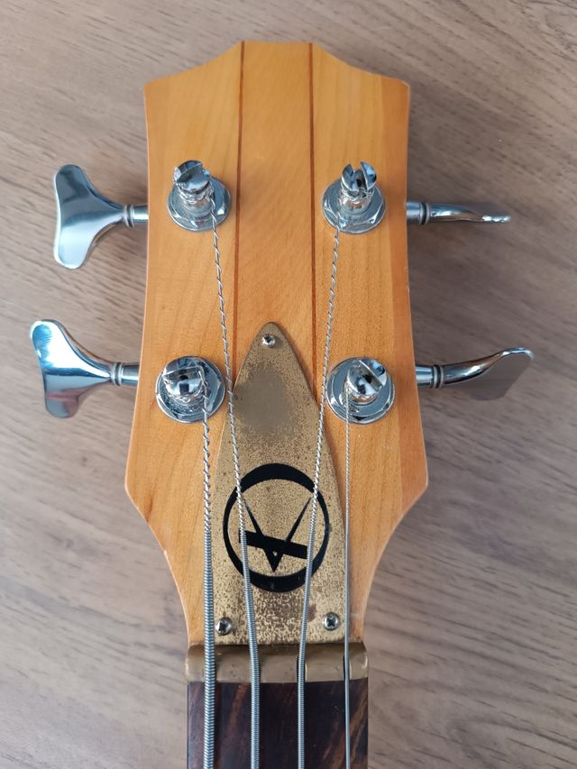 Baixo Kay DC-3X Matsumoko