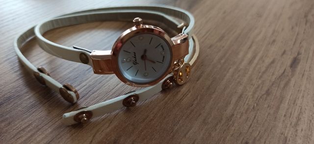 Bracciali bigiotteria varia