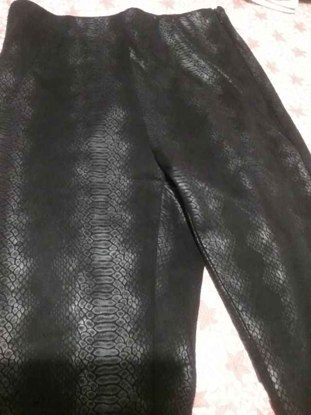 2 pantalon- t 32/34,leggings,mallas,polipiel