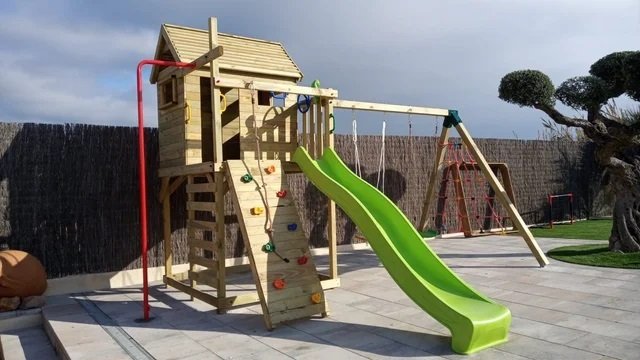 PARQUE INFANTIL BARRA BOMBEROS COLUMPIOS TOBOGÁN