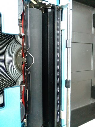 Maquina escribir olivetti studio 46