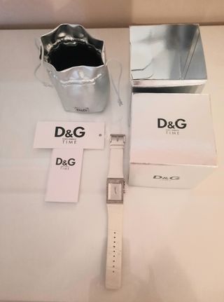 Dulce and Gabanna Reloj Swarosky 