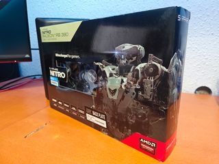 RADEON R9 390 8GB