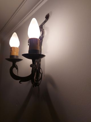 Aplique de pared de forja