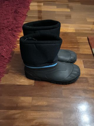Botas de niño de descanso nieve 