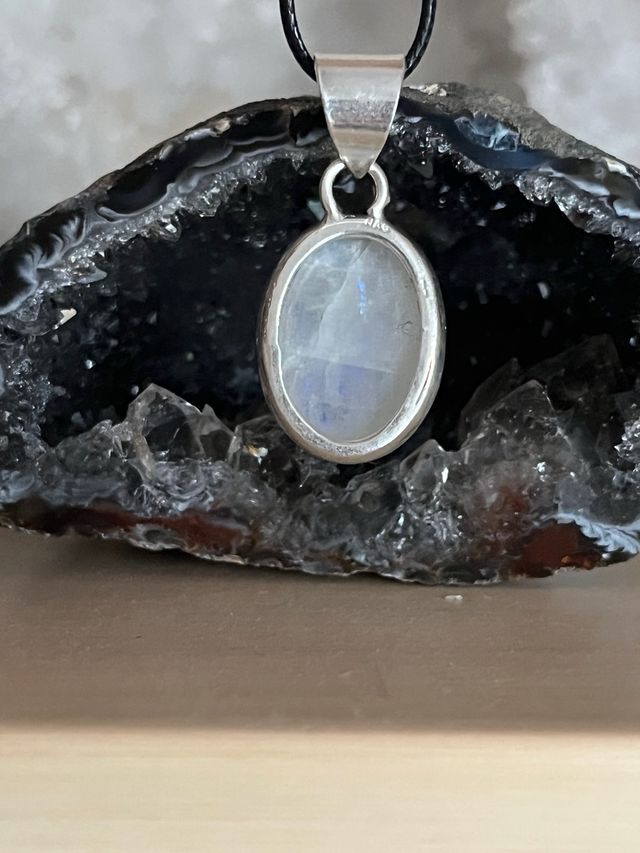 Colgante piedra luna plata