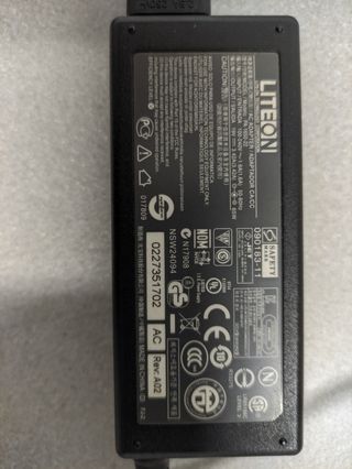 Fuente alimentación portátil Acer.