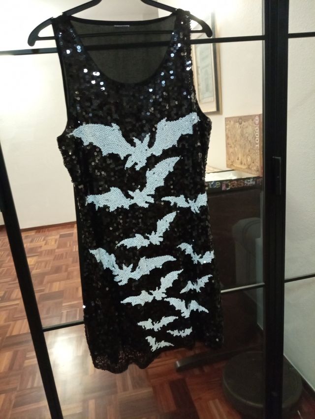 Vestido de lentejuelas murciélagos