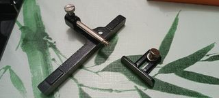 Cepillo de mano madera.