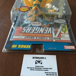 FIGURA MARVEL LEGENDS SERIES VII VISION