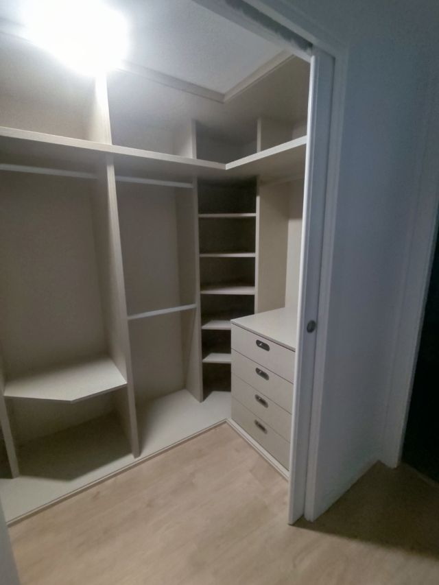 VESTIDORES PERSONALIZADOS