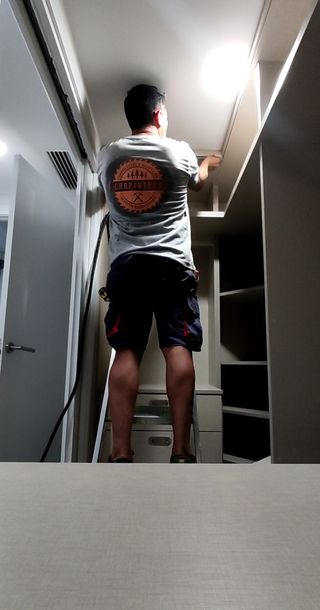 VESTIDORES A MEDIDA PERSONALIZADOS · VALENCIA