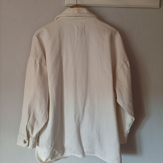 Sobrecamisa de Zara