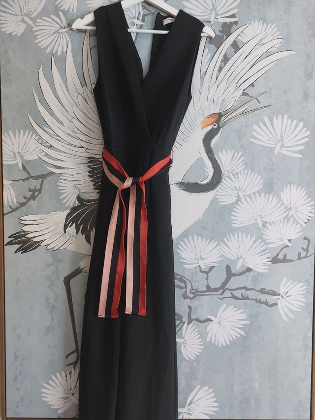 Mono Edición limitada Mango. Talla XS