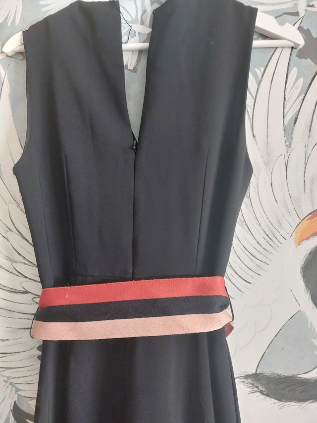 Mono Edición limitada Mango. Talla XS