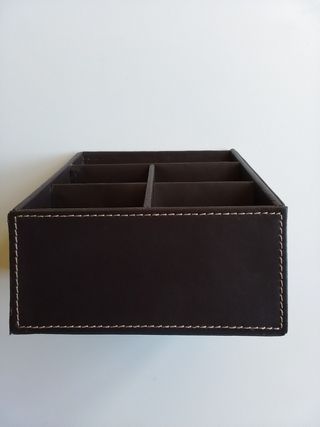 Organizador mandos de TV.