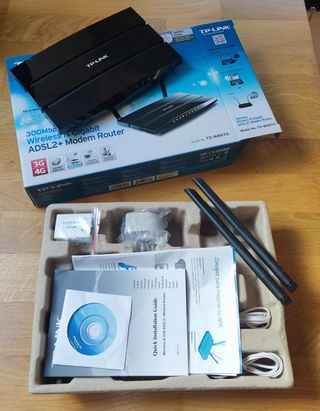 Router ADSL2+ modem 3G/4G TD W8970 v3+ y caja 