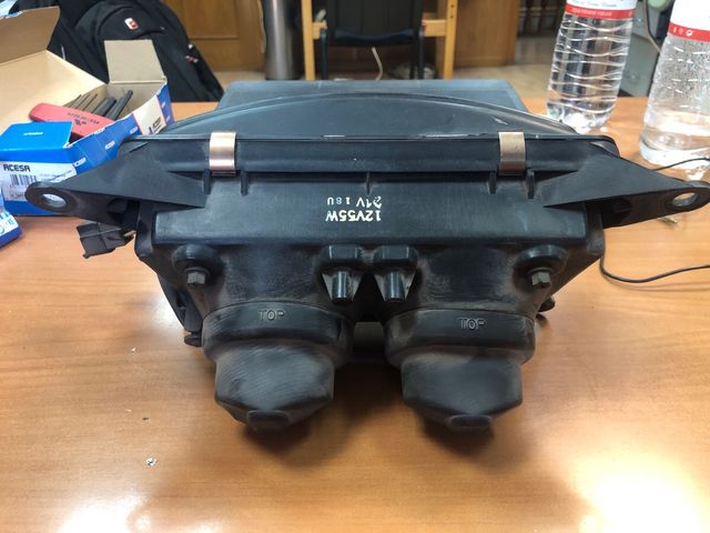 Faro anteriore Yamaha FZR1000 EXUP