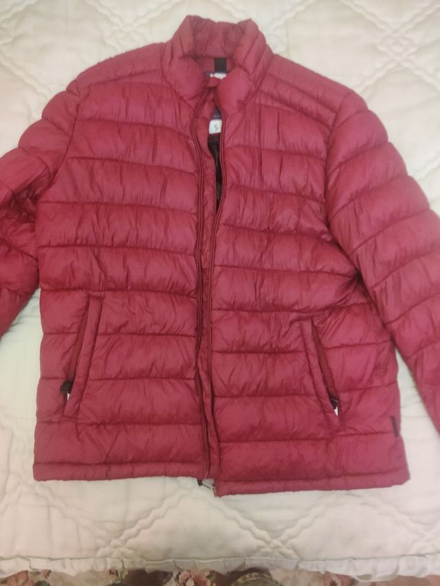 Cazadora bomber roja