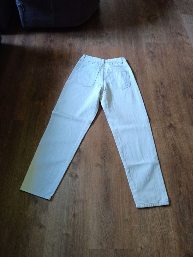 Vaquero color blanco