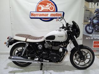 TRIUMPH BONNEVILLE
