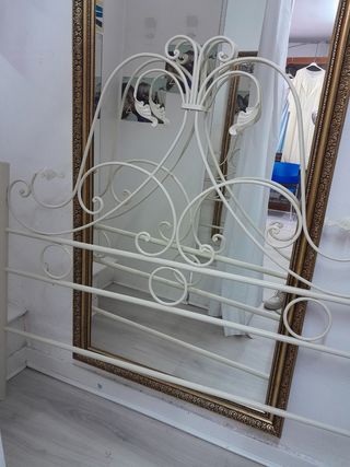 Cabecero metal lacado en blanco roto